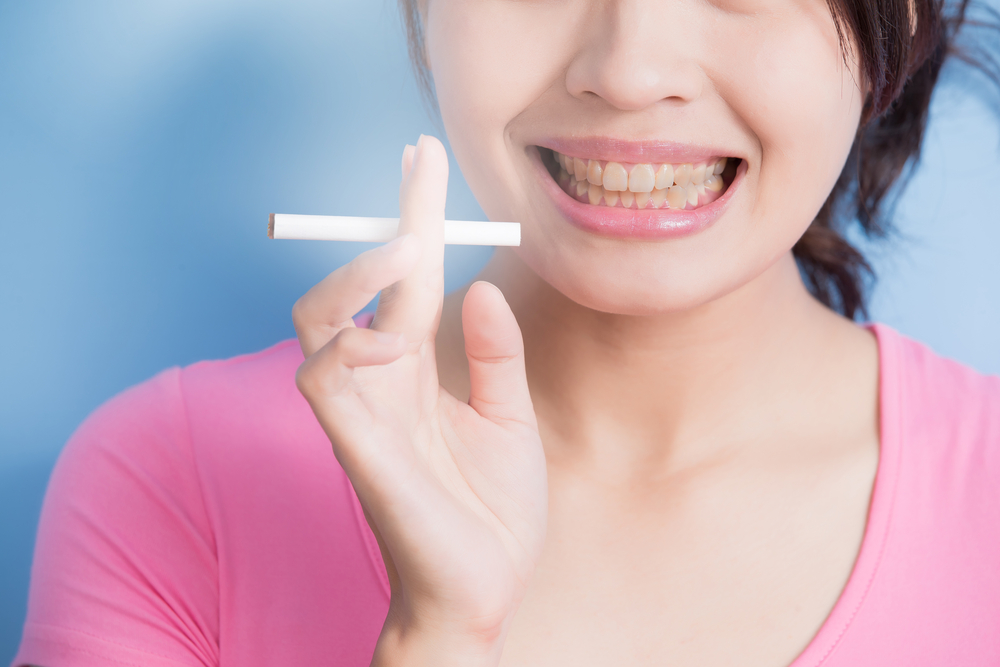 5 kulcs a fogak egészségének megőrzéséhez dohányosok és volt dohányosok számára