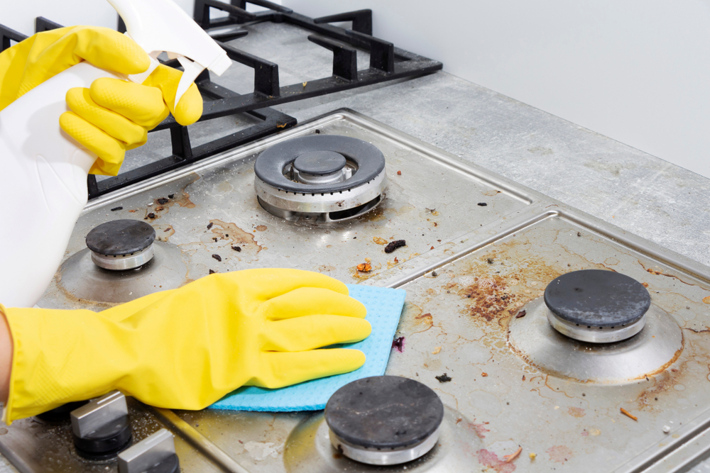 Sans germes avant utilisation, c'est une étape facile pour nettoyer une cuisinière à gaz