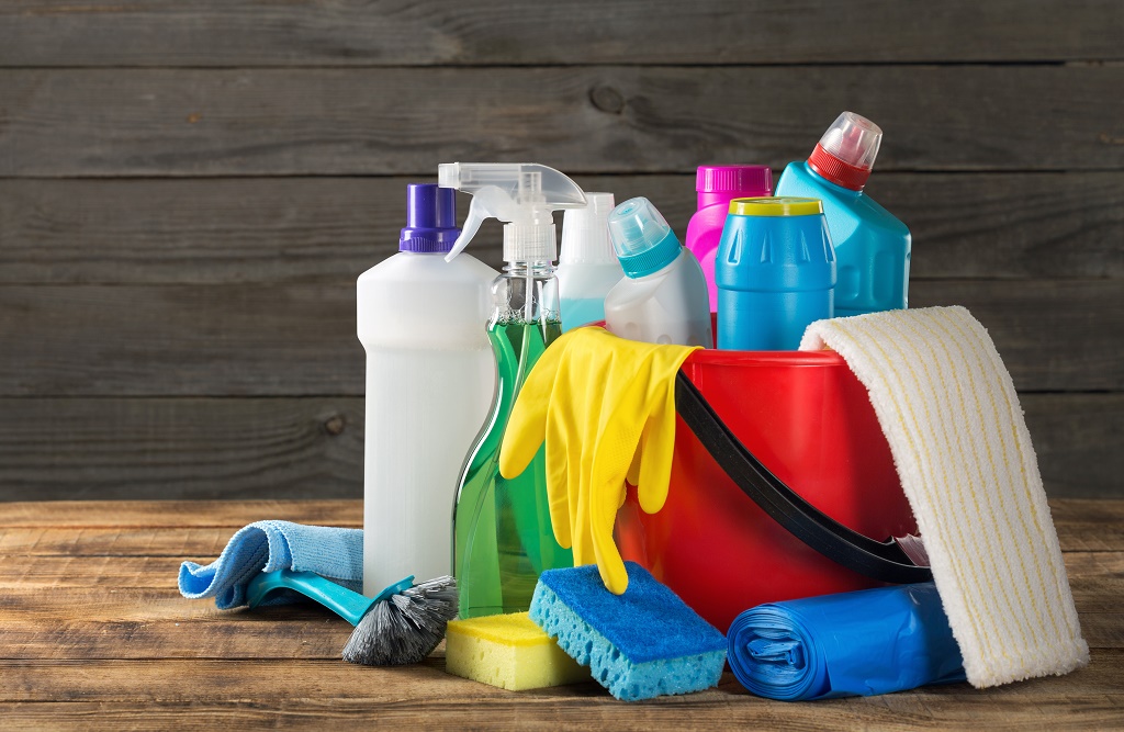 집에 있는 청소 제품이 호흡 문제를 일으키나요?