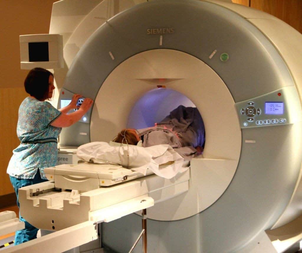 מידע מלא על MRI שד, כולל הכנה ונוהל