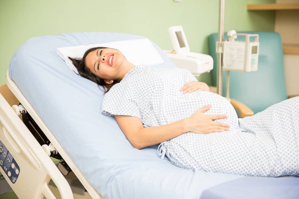 Reduceți durerea în timpul contracțiilor înainte de travaliu în 5 moduri de mai jos