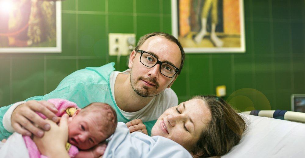 Vad män kan göra för att hjälpa frun under förlossningen