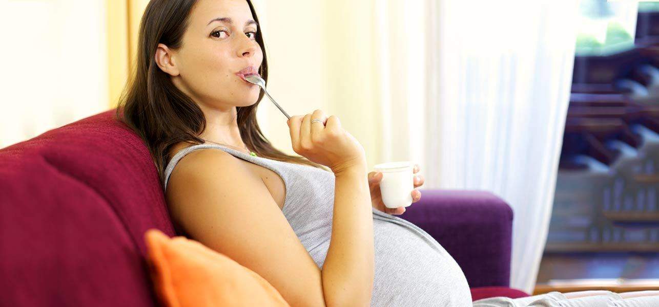 Warum haben schwangere Frauen oft Heißhunger auf saures Essen?