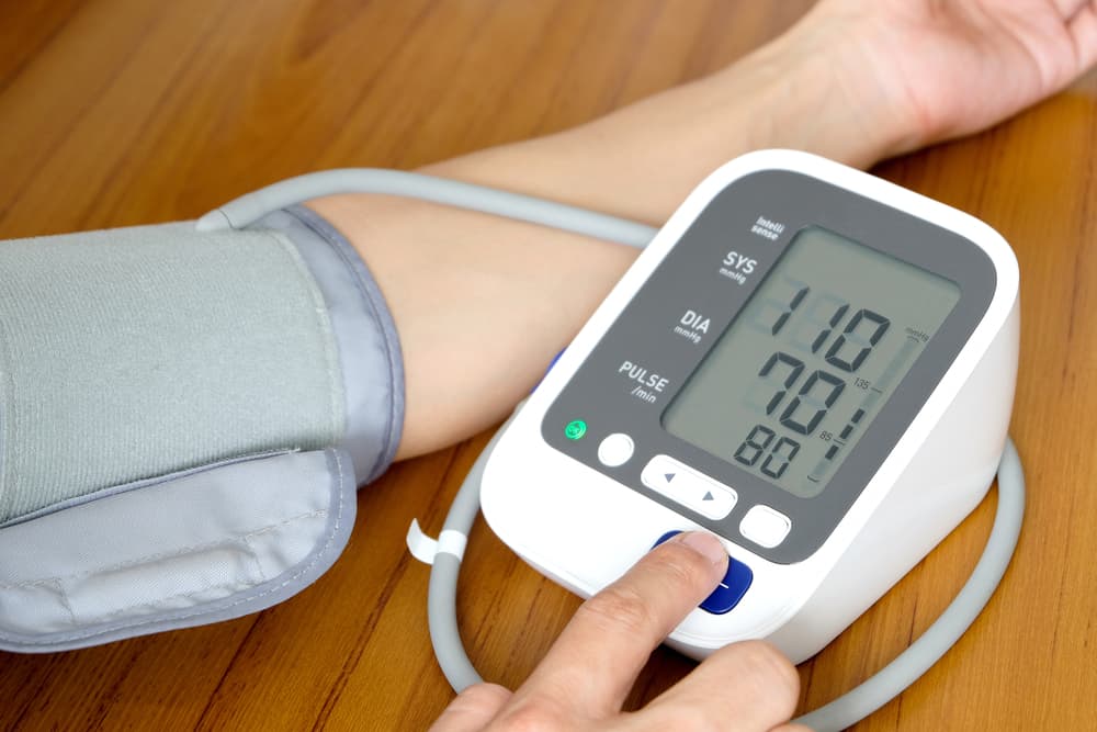 아침, 오후, 밤 혈압의 차이는 무엇입니까?