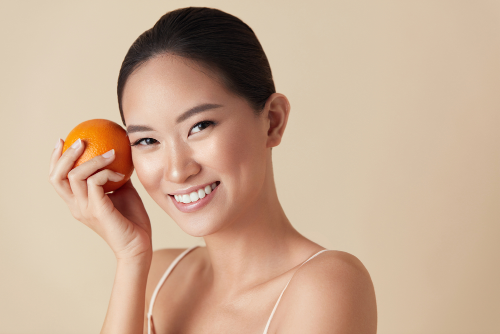 5 Arten von Vitaminen, die die Hautalterung verlangsamen können