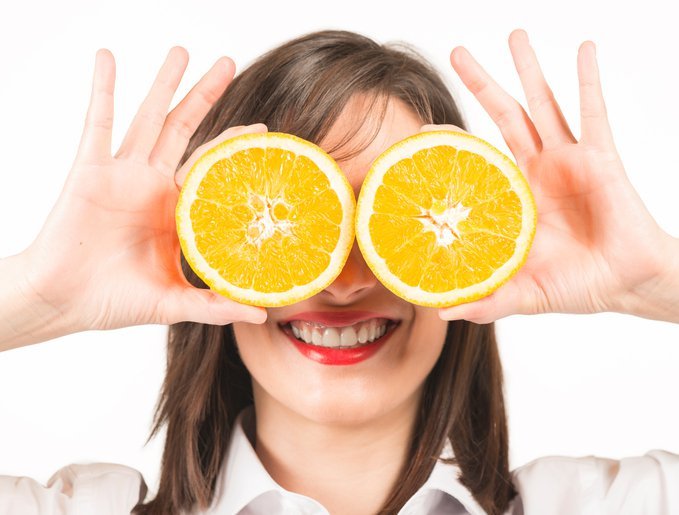 당근 외에도 눈 건강을 유지하는 6가지 식품