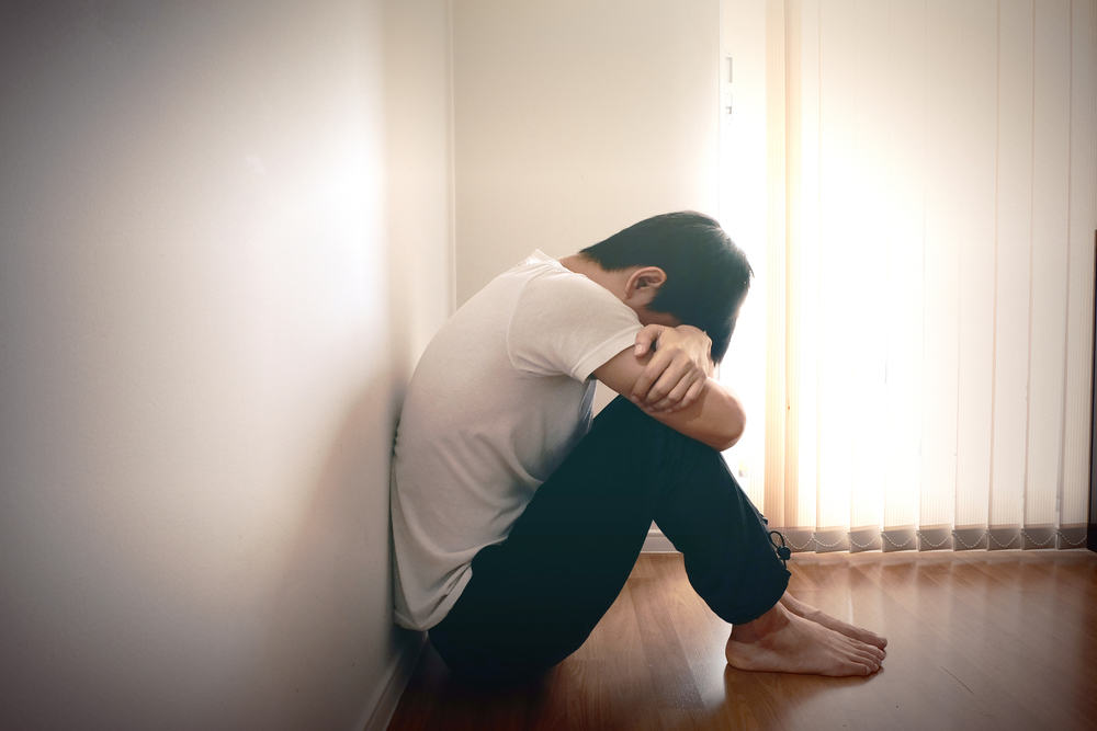 Яка різниця між депресією та біполярним розладом?