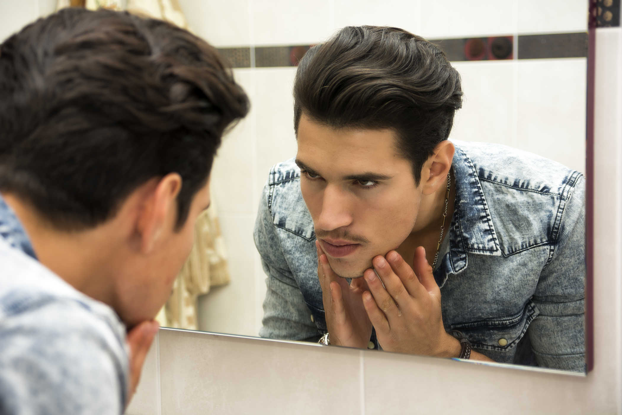 Pour être plus soigné et attrayant, suivez ces 10 conseils de toilettage pour hommes