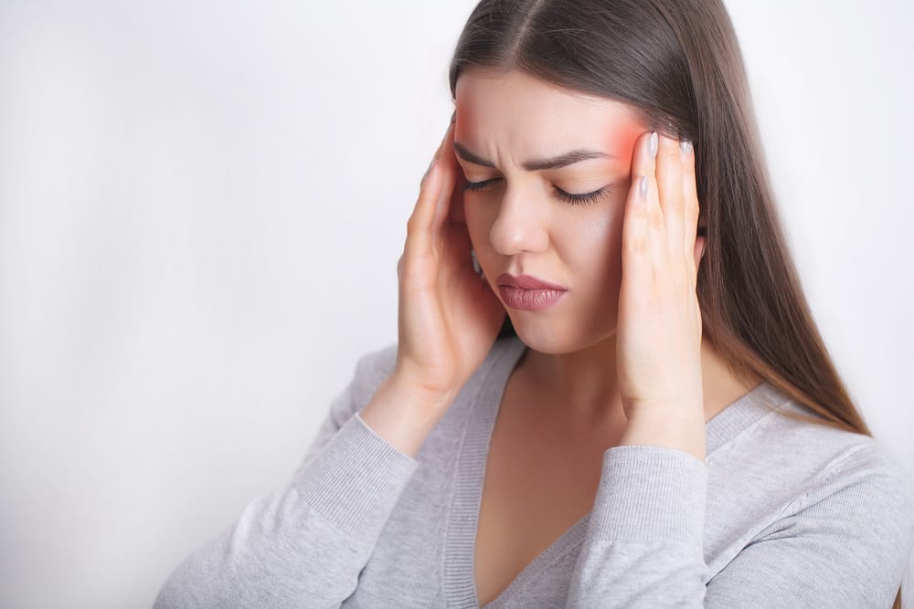 De ce oamenii grasi au migrene mai des (și cum să le preveniți)