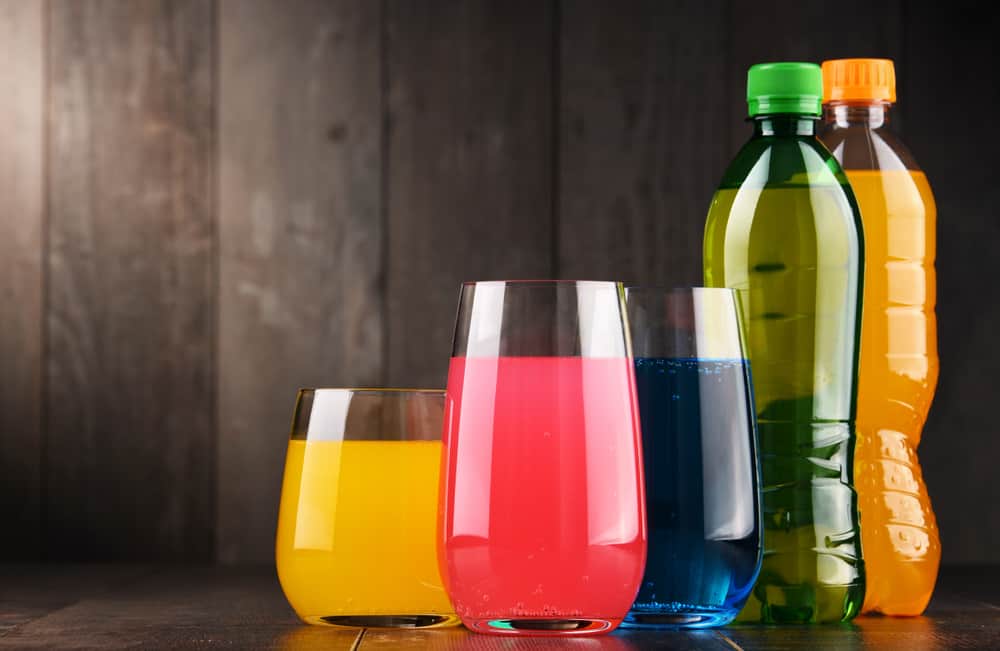 건강한 몸을 위해 당분 음료를 줄이는 4가지 방법