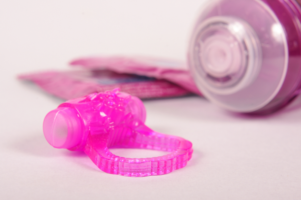 Cunoașterea prezervativului vibrant, senzație suplimentară pentru a atinge orgasmul