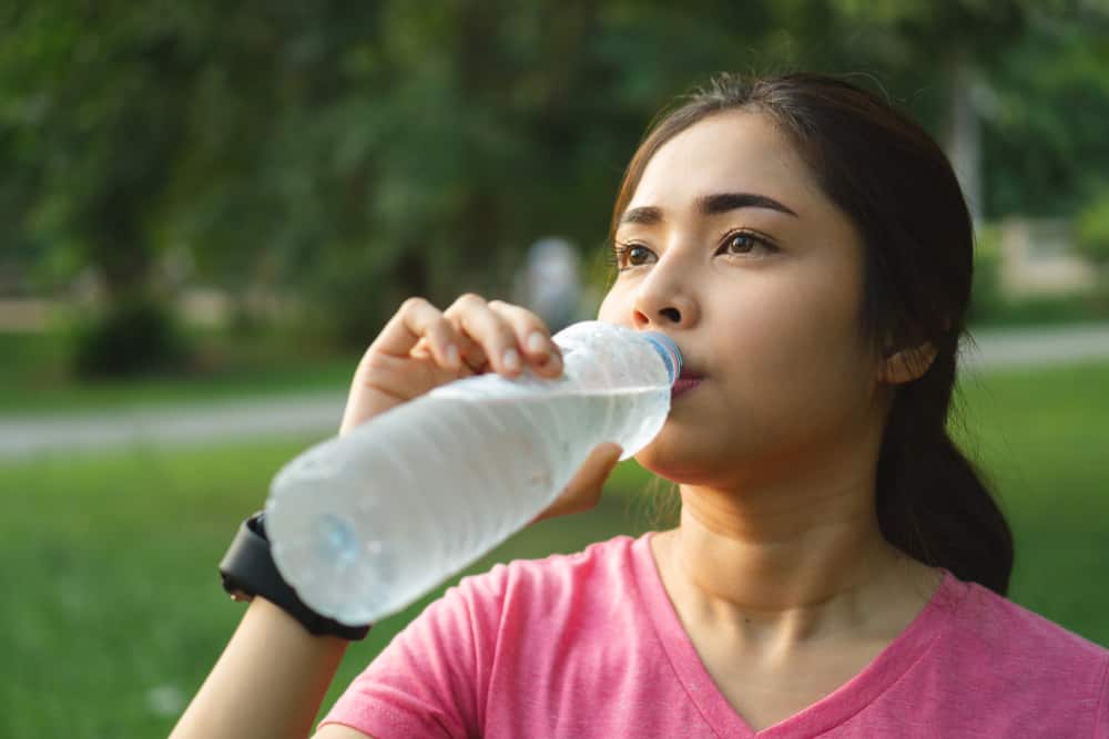 De ce înghițirea salivei nu elimină setea?