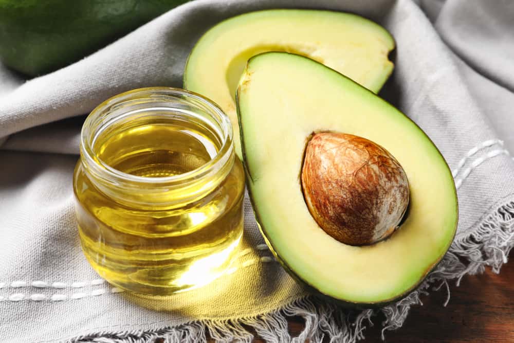 Goed voor de huid, maar is avocado-olie gezond om te koken?