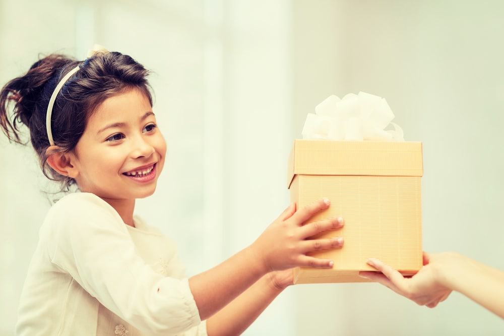 Règles pour offrir des cadeaux aux enfants afin que cela n'ait pas d'impact négatif