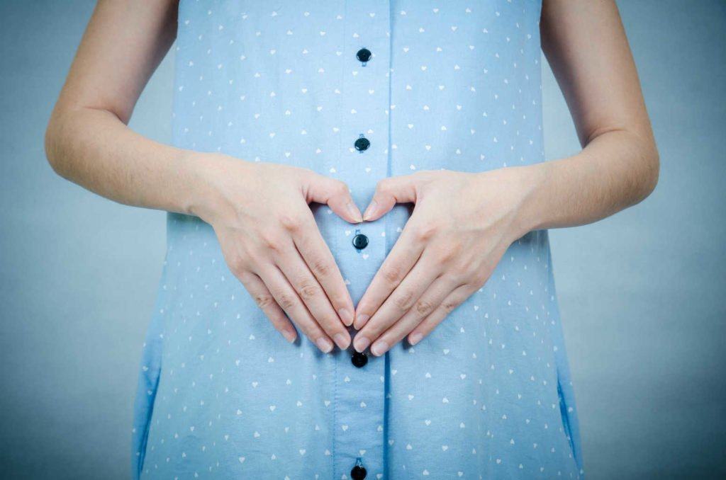 Est-il possible d'éduquer un bébé alors qu'il est encore dans l'utérus ?