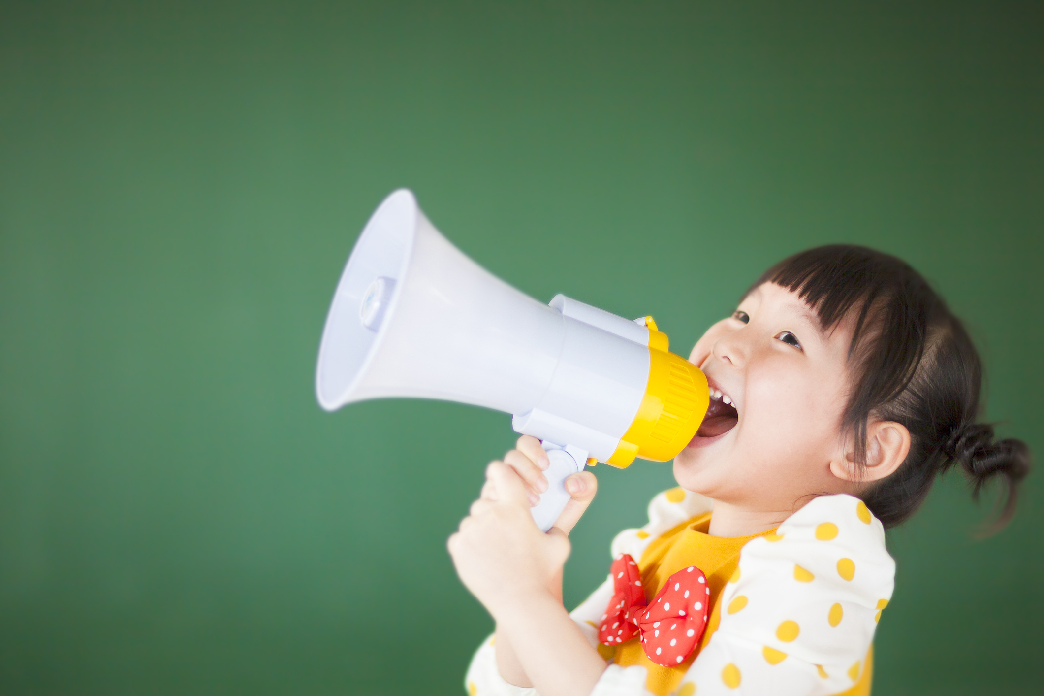 7 oka annak, hogy gyermeke nem tud beszélni