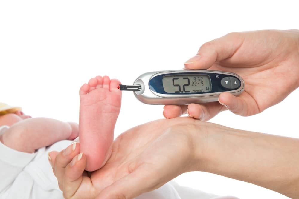 아기의 고인슐린혈증: 아기의 인슐린 수치가 과도할 때