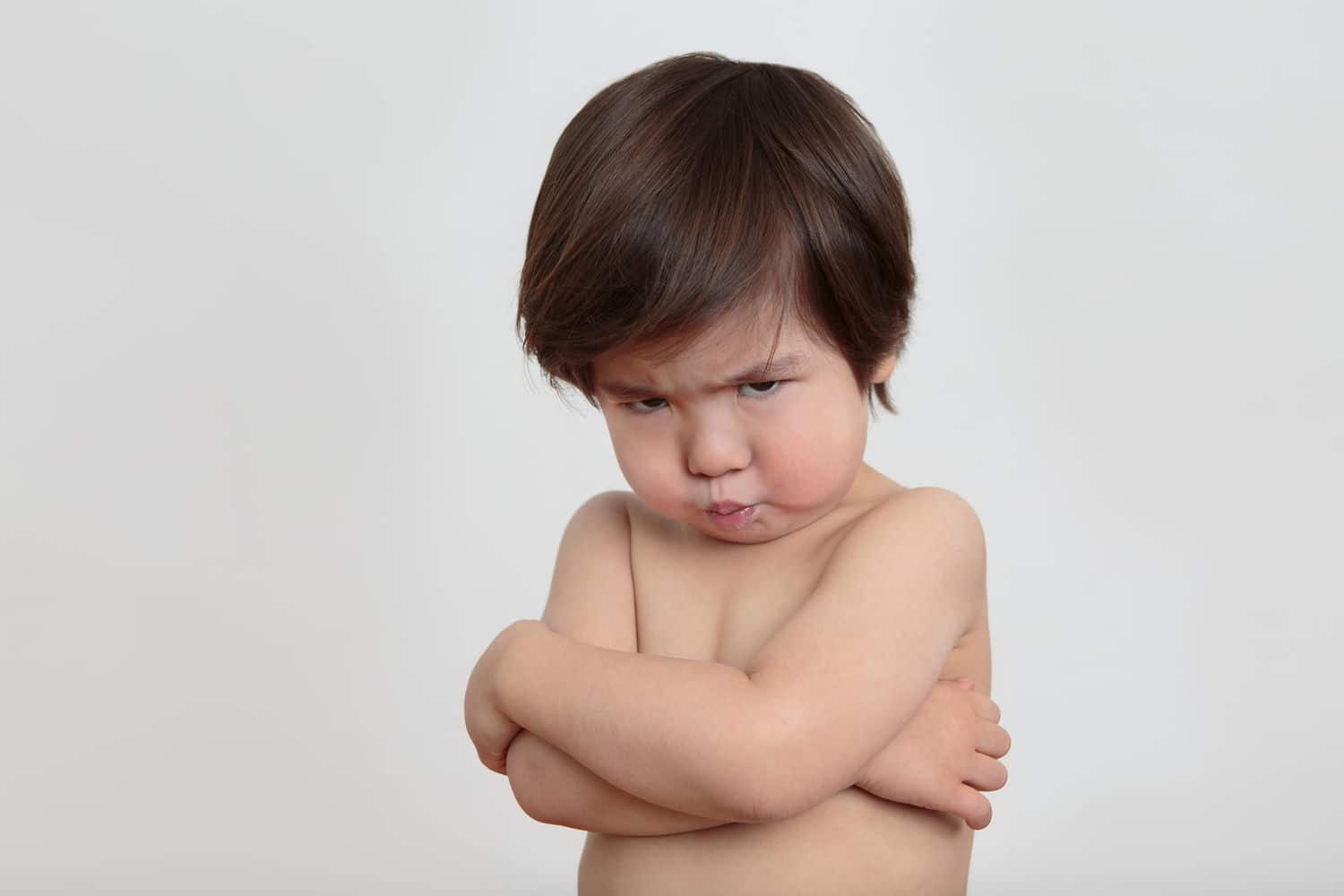 Är ditt barn lätt arg? Här är 6 tips för att övervinna det