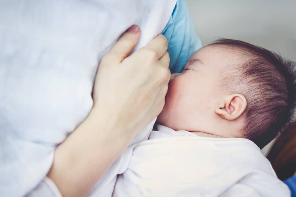 4 sfaturi pentru a menține producția de lapte matern netedă chiar și atunci când ești în post