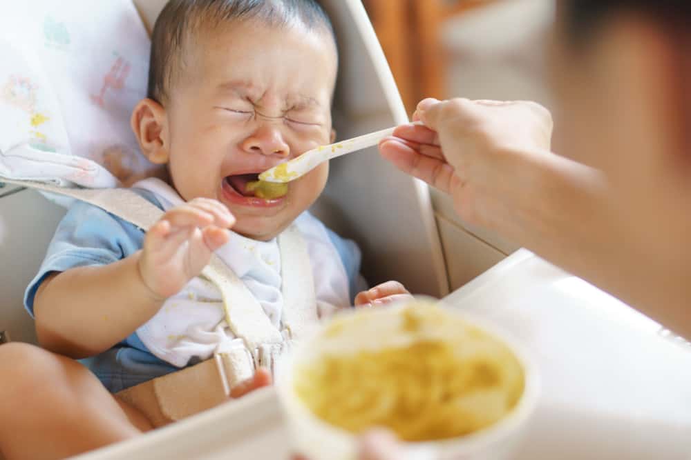 Oznaki, że dziecko jest pełne i może przestać jeść