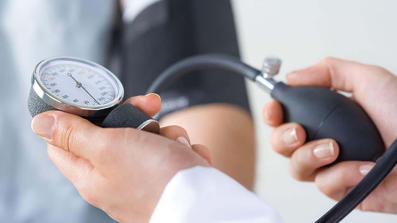 이차성 고혈압의 원인, 증상 및 치료 방법 알아보기